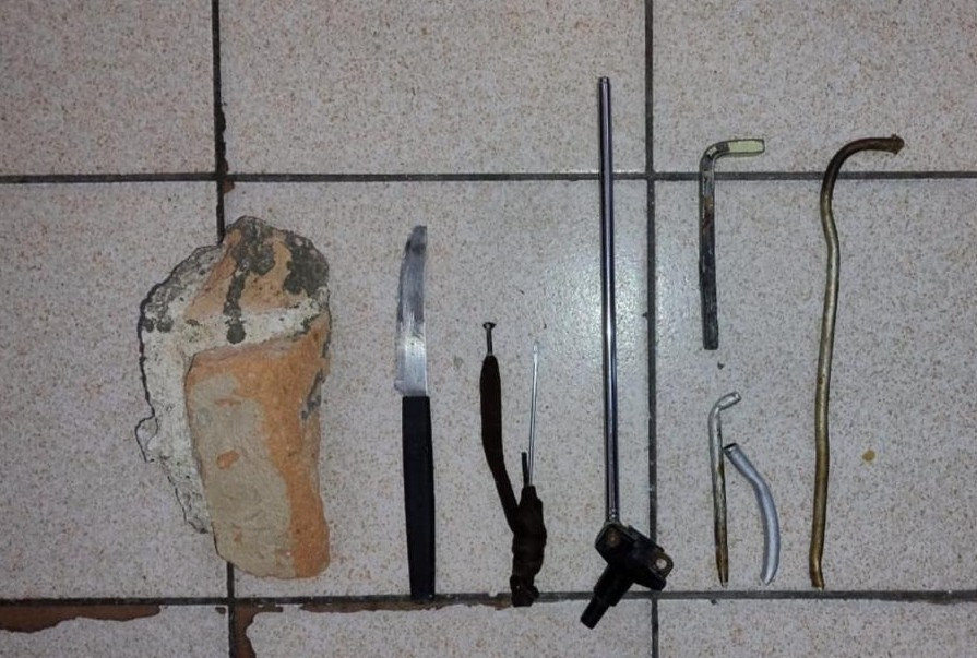 celulares requisa carcel roca